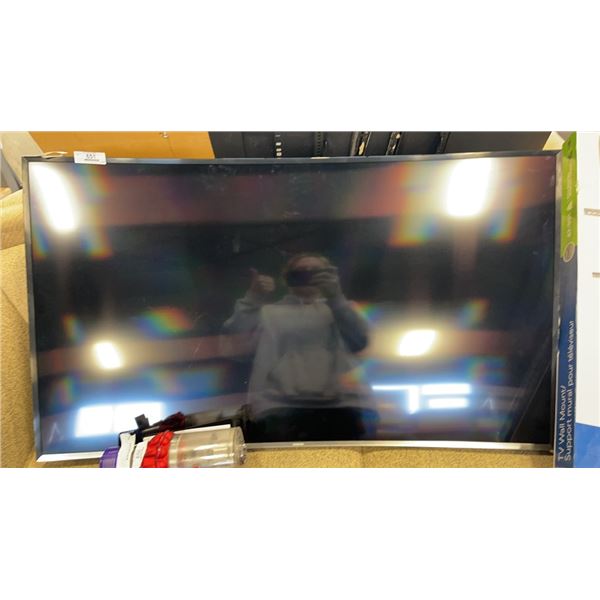 SAMSUNG 55 INCH CURVED TV 2015 W/ REMOTE AND WALL MOUNT - MODEL UN55J6520AFXZC