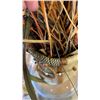 Image 4 : WICKER HAMPER WITH METAL STOOL AND PLANT
