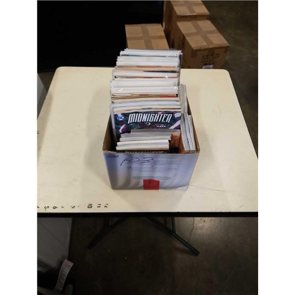 BOX OF 100 COLLECTIBLE COMIC BOOKS