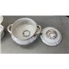 Image 8 : 2 PORCELAIN SOUP TUREENS INCLUDING SPOT AND WREATH