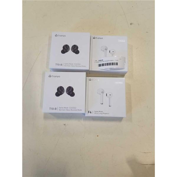 2 PAIRS TRAYNA HEADPHONES - T10-B GAME AND 2  F4 GAME