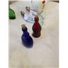 Image 2 : LOT OF VINTAGE COLORED BOTTLES, GLASS FISH AND EASTERN FONDUE FORKS