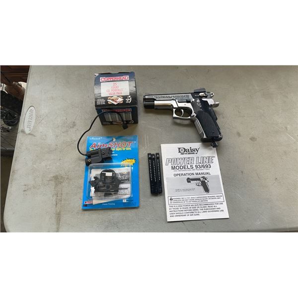 DAISY POWER LINE MODEL 93 CO2 BB GUN W/ RELOADERS, CO2, MANUAL