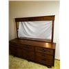 Image 2 : Mid Century 9 Drawer Dresser