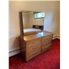 Image 1 : Victoriaville - Walnut - 6 Drawer Dresser and Mirror