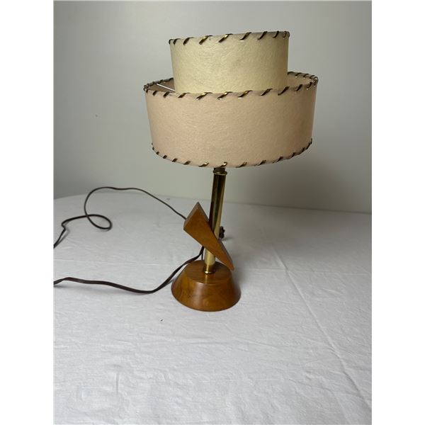 Wood Lamp