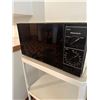 Image 2 : Kenmore Microwave with Metal Stand