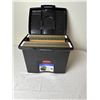 Image 1 : Rubbermaid Portable File Box