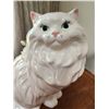 Image 2 : Porcelain Cat Statue 14T
