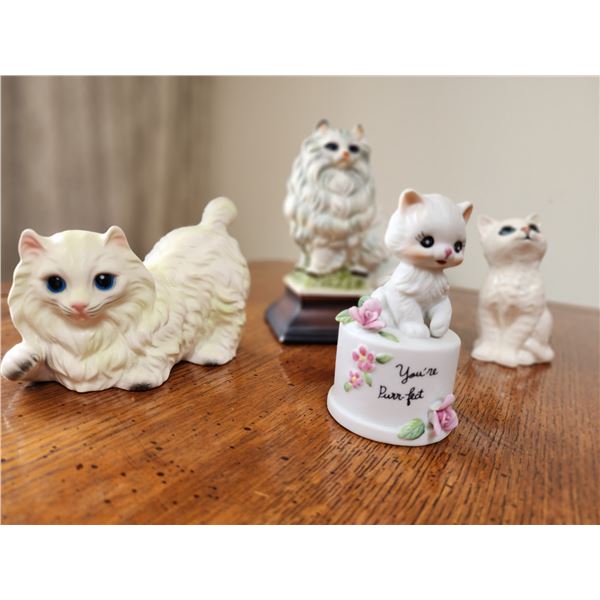 Decorative Japanese Cats Collection