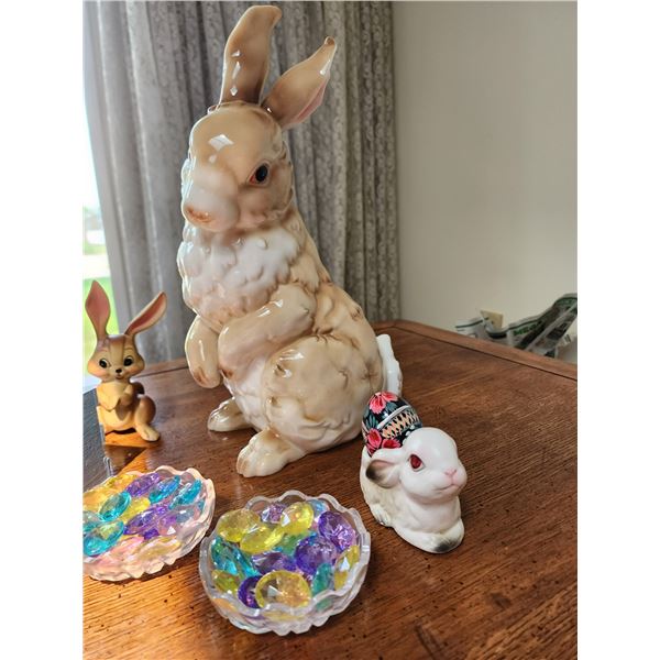 Easter Decor Collection - Porcelain Rabbit 13.5T