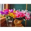 Image 1 : Silk Flower Arrangements