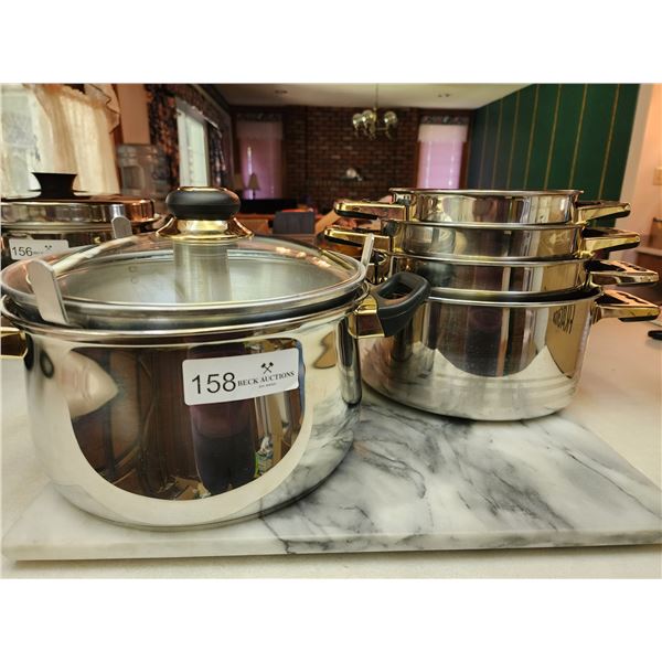 Pots & Pan Set WIth Lids