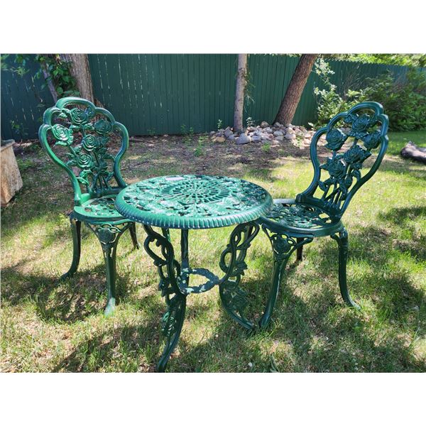 Green Cast Iron Cafe Table Chairs
