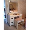 Image 2 : Vintage Vanity, Tray & Hand Mirror