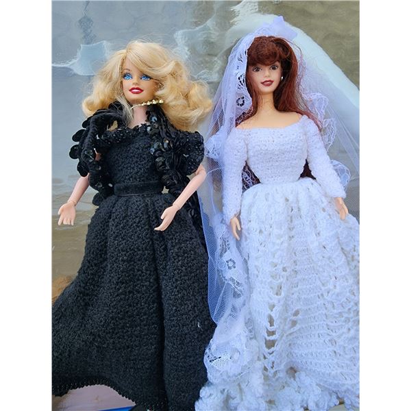 Dolls In Knitted Clothes