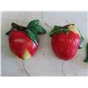 Image 2 : 3 Chalkware Fruit String Dispensers, 2 Chalkware Fruit Key Holders, 2 Chalkware Birds