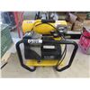 Image 1 : 3HP 4 Gal Portable Air Compressor - Working