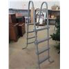 Image 1 : Plastic Swimming Pool Ladder 4 Steps per Side 49" Clearance