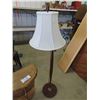 Image 3 : 3 Tier 1/2 Moon Table 11" x 22" x 24", Wooden Floor Lamp with Shade 55" Tall