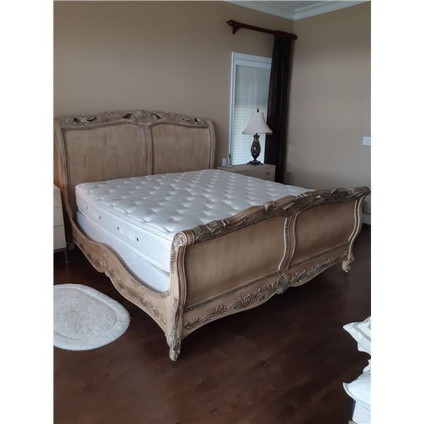 Schnadig King Size Bed Cat C