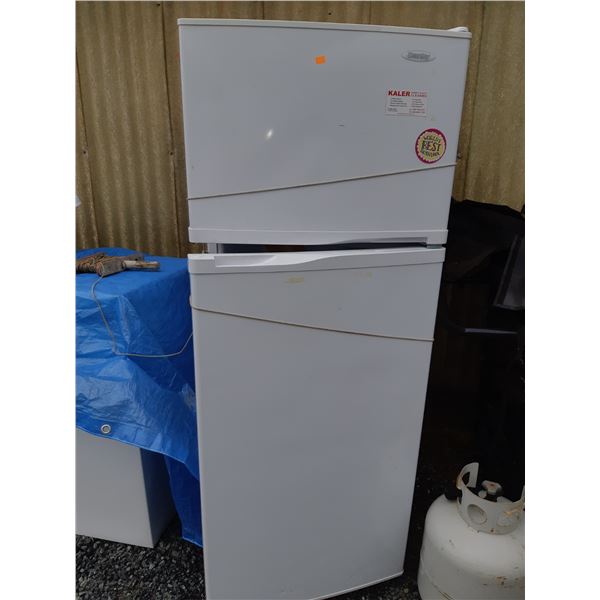 Danby Fridge/Freezer Cat C