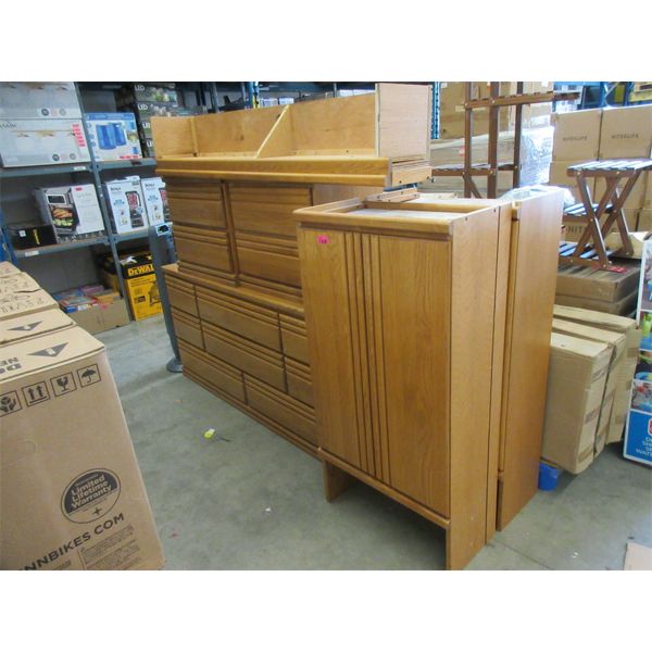 5 Piece Wood Dresser & Night Stand Set