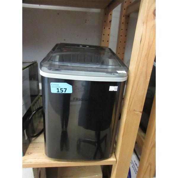 Electric Ice Cream Maker - Store Return