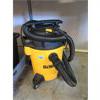 Image 1 : DeWalt Shop Vacuum 