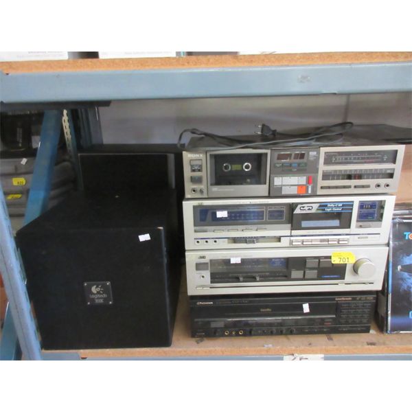 6 Piece Lot of Assorted Stereo Equipment 