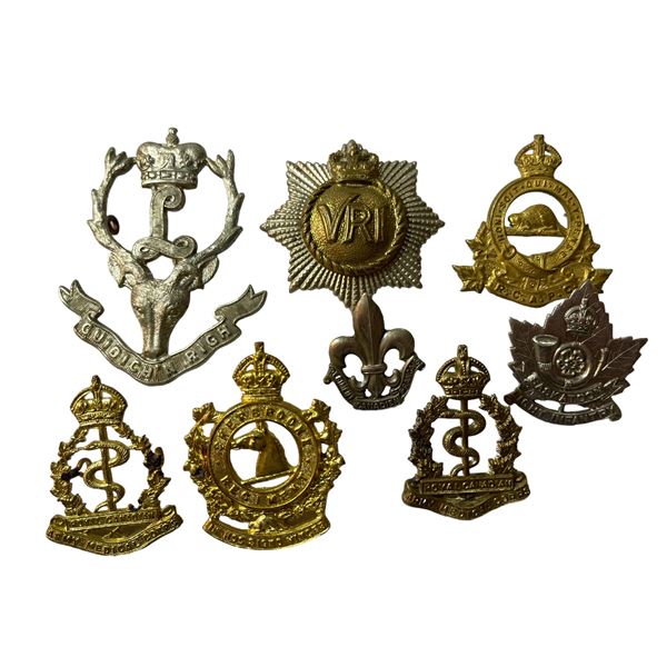 Lot of Canadian Army Badges
