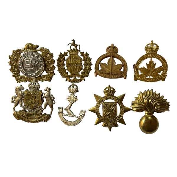 Lot of Canadian Army Badges