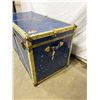 Image 2 : Vintage Trunk