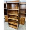 Image 2 : Mid Century Bookshelves