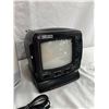 Image 2 : Curtis 5" Portable Black & White Tv