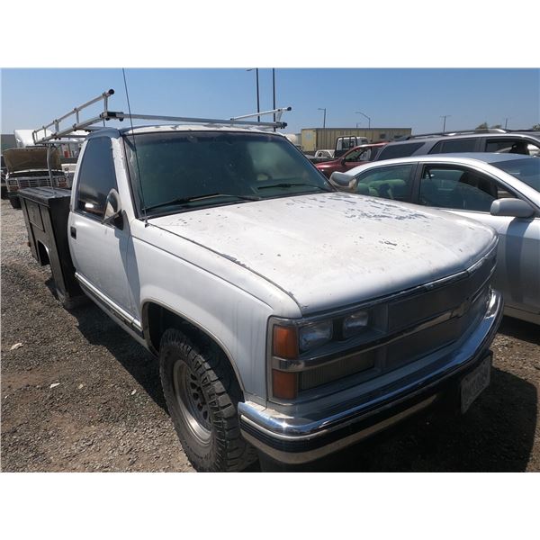 chevrolet-ck-1500-1989-adt-donation