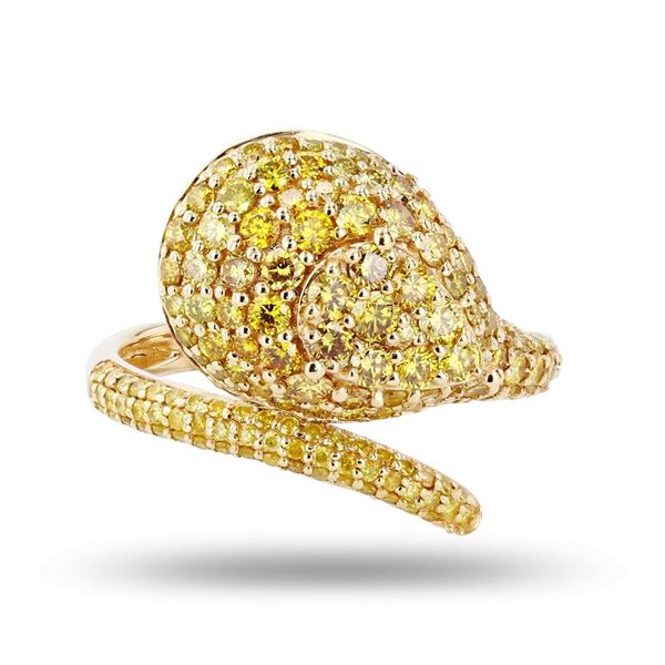 1.54 ctw Fancy Deep Yellow CENTER Diamond 18K Yellow Gold Ring