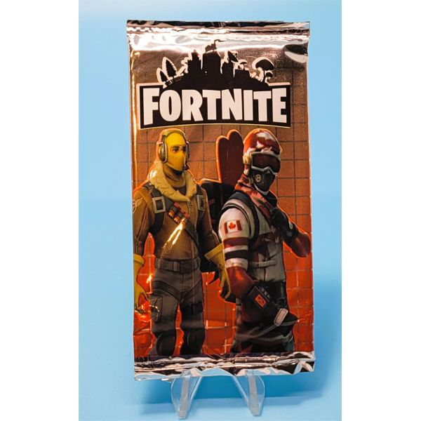 SEALED PACK OF FORTNITE TRADING CARDS