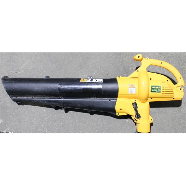 YARDMAN BLOWER/VACUUM