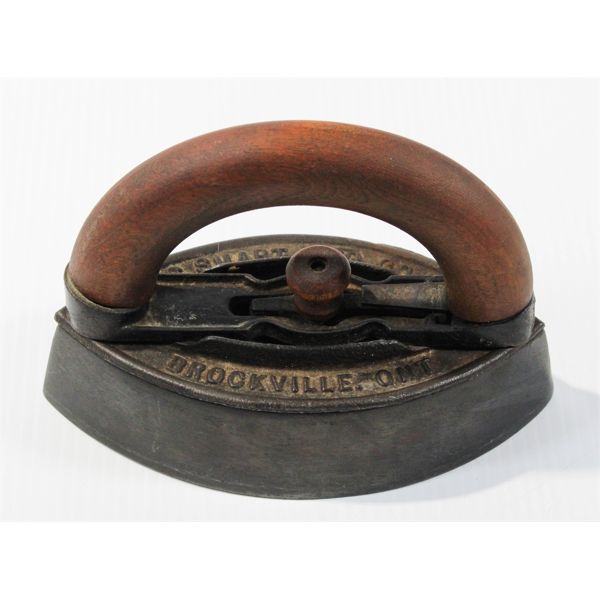 ANTIQUE SADD IRON