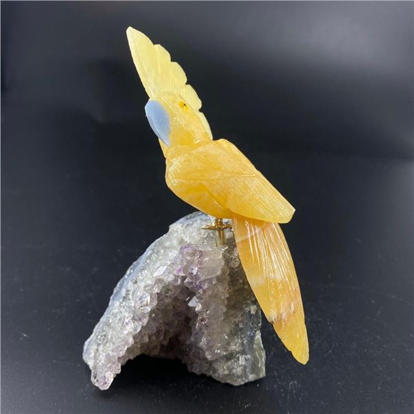 Natural Stone Handcarved Quartz Bird