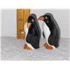 Image 3 : VINTAGE MADE IN JAPAN PENGUIN SALT AND PEPPER SHAKER SET