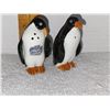 Image 6 : VINTAGE MADE IN JAPAN PENGUIN SALT AND PEPPER SHAKER SET
