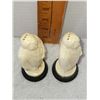 Image 6 : KFC COL HARLANDS SANDERS SALT AND PEPPER SHAKER SET