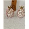 Image 2 : PINK PINEAPPLE WITH GOLD TRIM SALT AND PEPPER SHAKER SET