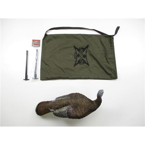 X AVIAN LCD HEN TURKEY DECOY