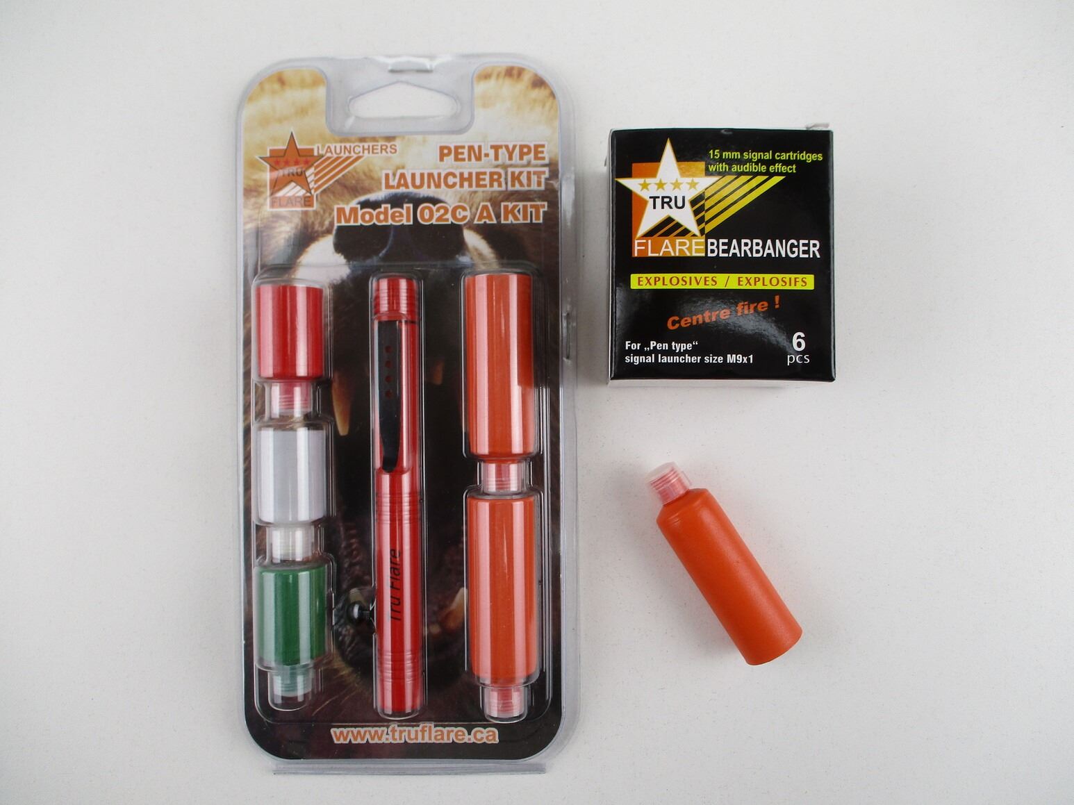 TRU FLARE BEARBANGER 15MM SIGNAL CARTRIDGE FLARE AND PEN TYPE LAUNCHER ...