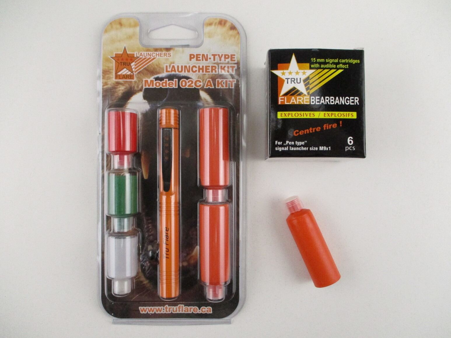 TRU FLARE BEARBANGER 15MM SIGNAL CARTRIDGE FLARE AND PEN TYPE LAUNCHER ...