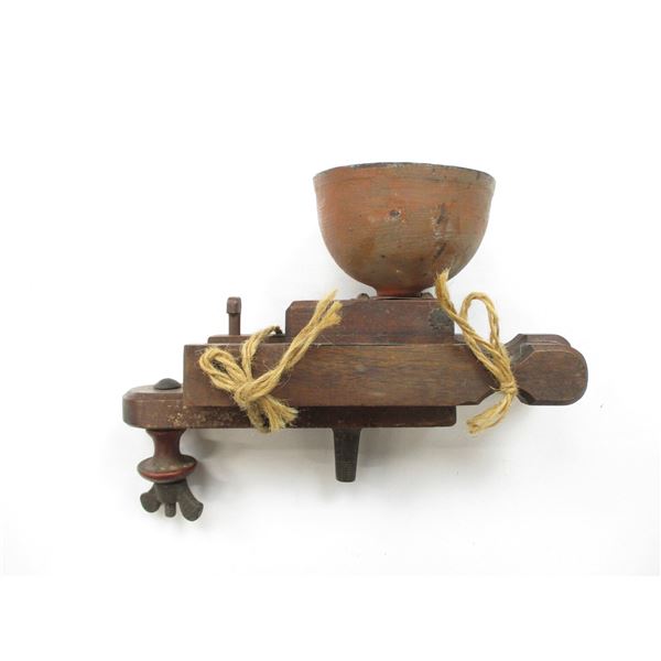 VINTAGE WOOD POWDER MEASURE