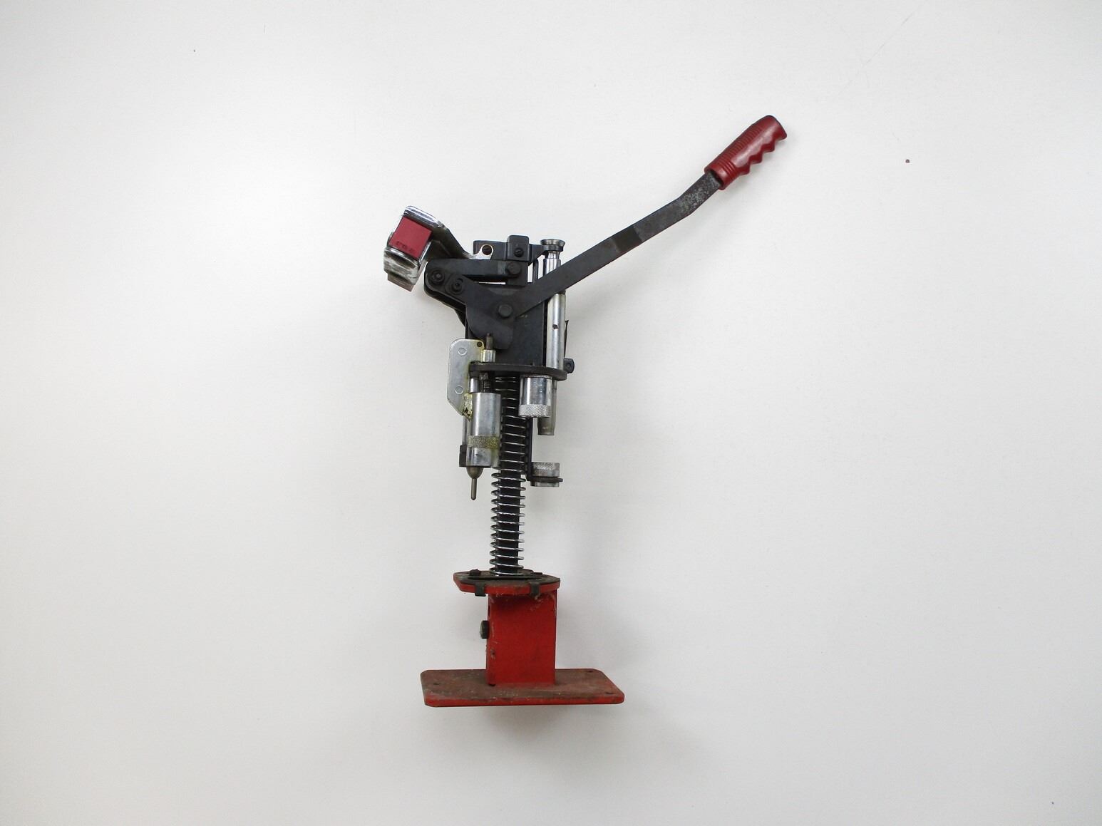 Comb Shell Press MEC 12 GAUGE SHOT SHELL PRESS LOT - Switzer's Auction & Appraisal Service